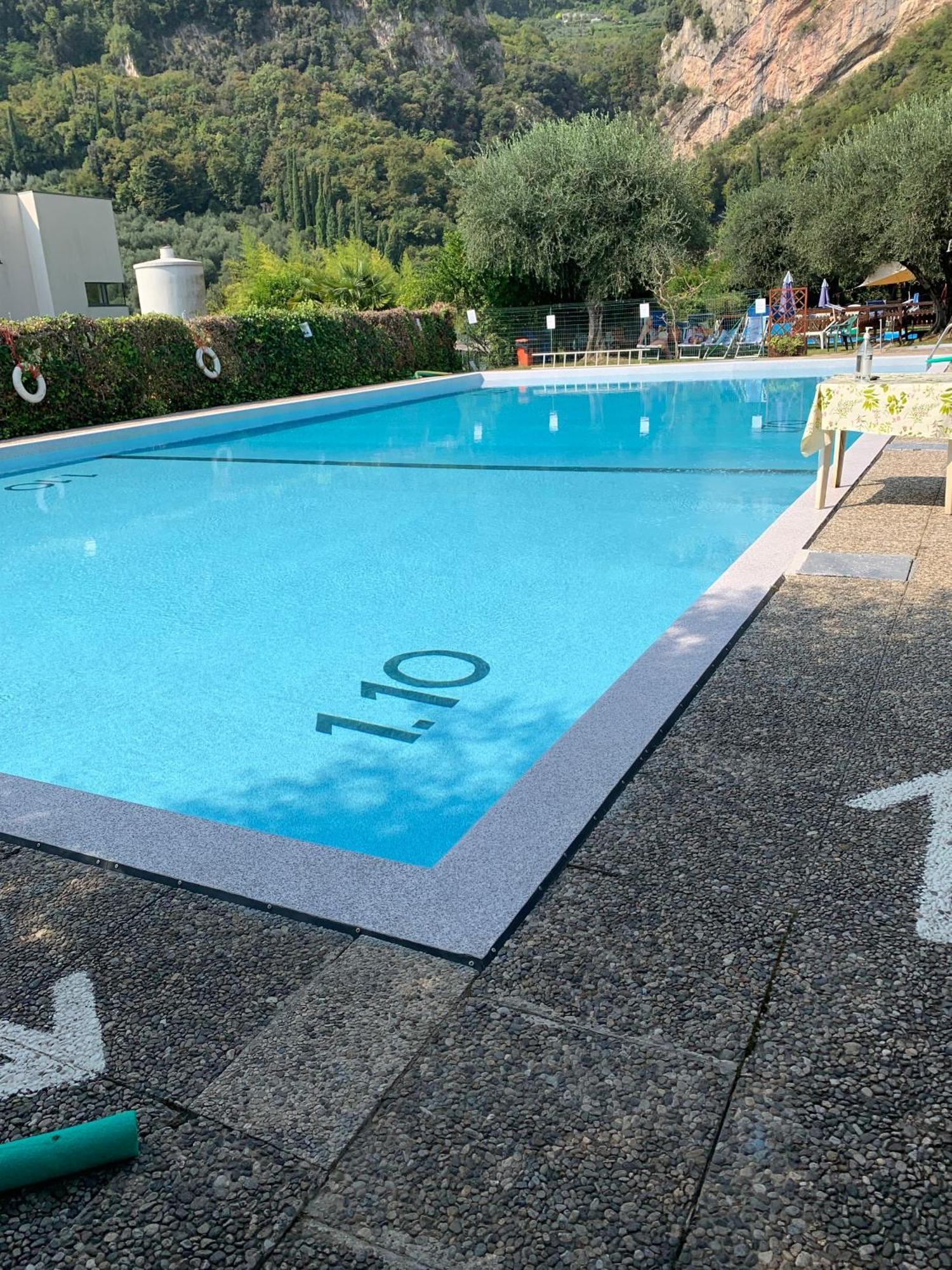 Residence Cascata Varone Riva del Garda Luaran gambar